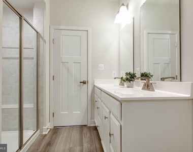 7523 Bharat Way - Photo Thumbnail 23
