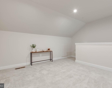 7523 Bharat Way - Photo Thumbnail 35