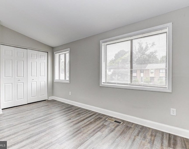6559 Frietchie Row - Photo Thumbnail 15