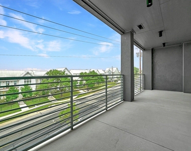 4801 Springdale Rd - Photo Thumbnail 35