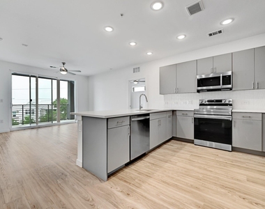 4801 Springdale Rd - Photo Thumbnail 1