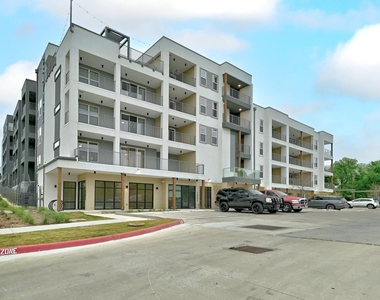 4801 Springdale Rd - Photo Thumbnail 27