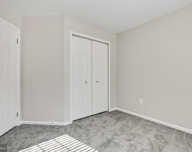 1073 Wingate Court - Photo Thumbnail 22