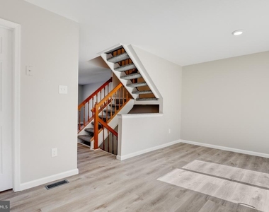 1073 Wingate Court - Photo Thumbnail 26