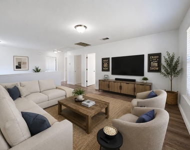 251 Triumph Rd - Photo Thumbnail 18
