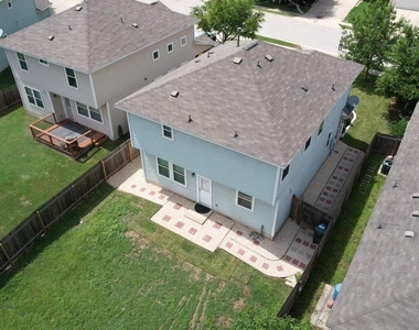 251 Triumph Rd - Photo Thumbnail 28