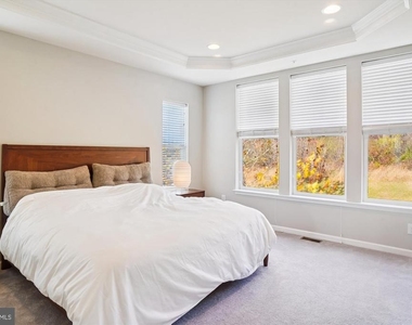 6947 Country Club Terrace - Photo Thumbnail 20