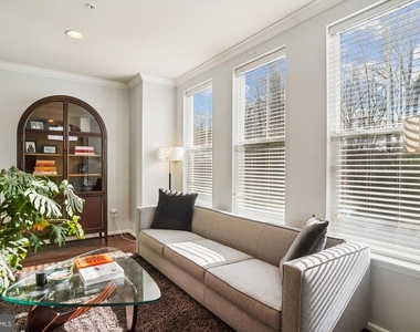 6947 Country Club Terrace - Photo Thumbnail 11