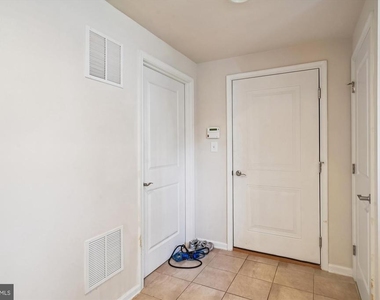6947 Country Club Terrace - Photo Thumbnail 41