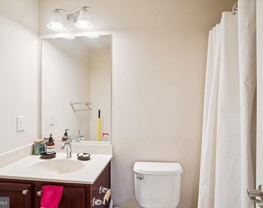 6947 Country Club Terrace - Photo Thumbnail 40