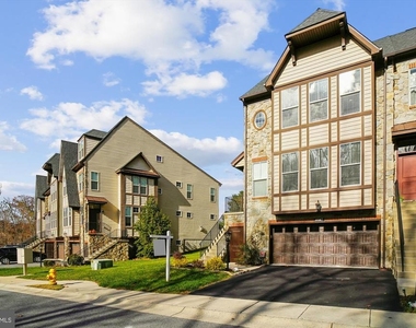 6947 Country Club Terrace - Photo Thumbnail 38