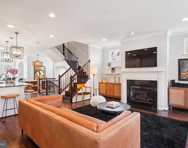 6947 Country Club Terrace - Photo Thumbnail 14