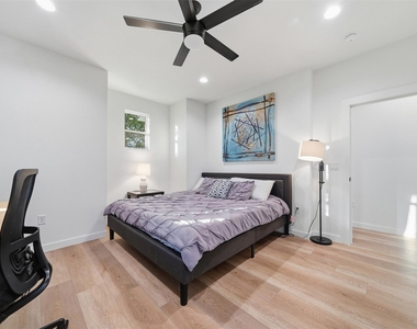 2220 Yellow Jacket Ln - Photo Thumbnail 19