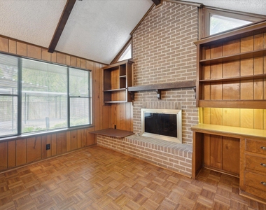 2404 E 14th St - Photo Thumbnail 12