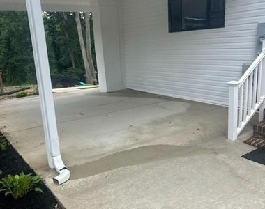 350 Adelina Road - Photo Thumbnail 13