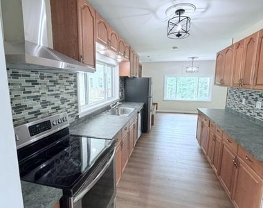 350 Adelina Road - Photo Thumbnail 2