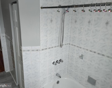 7862 Kentley Road - Photo Thumbnail 5