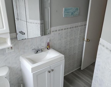 7862 Kentley Road - Photo Thumbnail 6