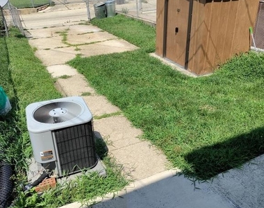 7862 Kentley Road - Photo Thumbnail 15