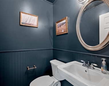 2408 W Messick Loop - Photo Thumbnail 14
