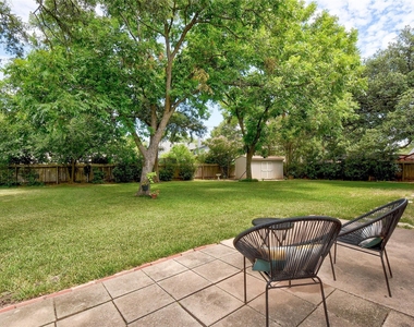 2408 W Messick Loop - Photo Thumbnail 27