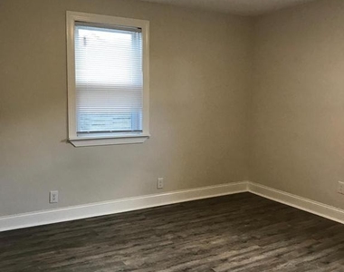 1004 Dartmouth Road - Photo Thumbnail 16