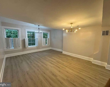 1317 Hollins Street - Photo Thumbnail 2