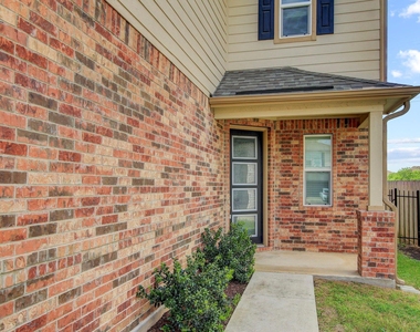 12600 Anthology St - Photo Thumbnail 3