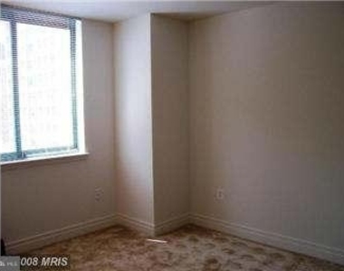 414 Water Street - Photo Thumbnail 5