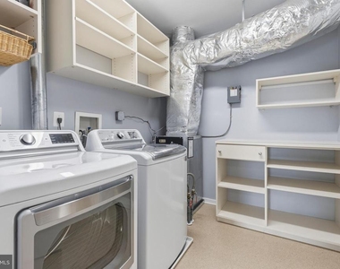 1200 Steuart Street - Photo Thumbnail 24