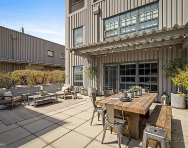 1200 Steuart Street - Photo Thumbnail 12