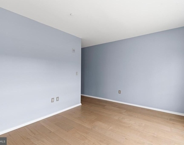 1200 Steuart Street - Photo Thumbnail 30