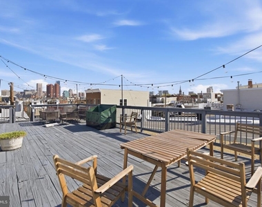 116 W Clement Street - Photo Thumbnail 29