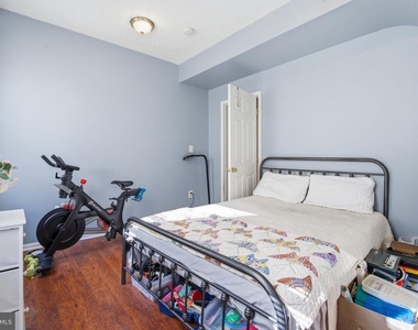 116 W Clement Street - Photo Thumbnail 21
