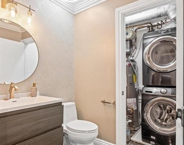 2419 Boston Street - Photo Thumbnail 5