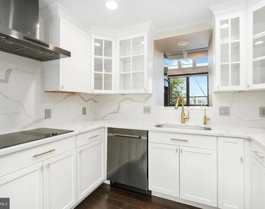 2419 Boston Street - Photo Thumbnail 18