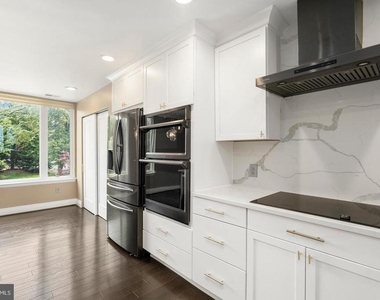 2419 Boston Street - Photo Thumbnail 19