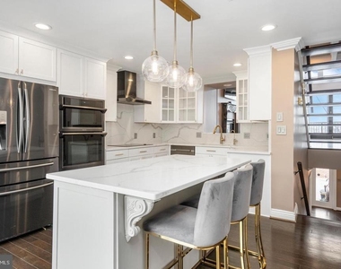 2419 Boston Street - Photo Thumbnail 15