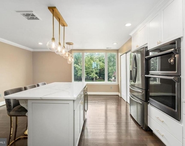 2419 Boston Street - Photo Thumbnail 21