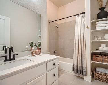 8005 Beacon Knob Way - Photo Thumbnail 9