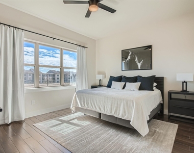 8005 Beacon Knob Way - Photo Thumbnail 11