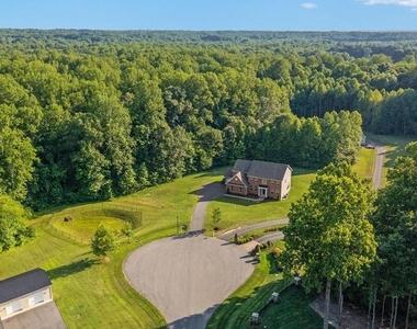 5709 Iron Stone Road - Photo Thumbnail 7