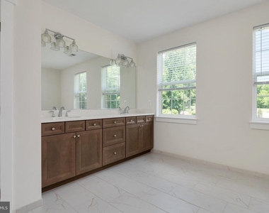 5709 Iron Stone Road - Photo Thumbnail 31