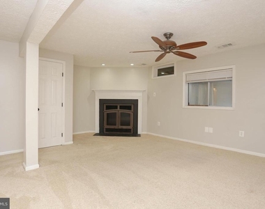 781 Willowby Run - Photo Thumbnail 23