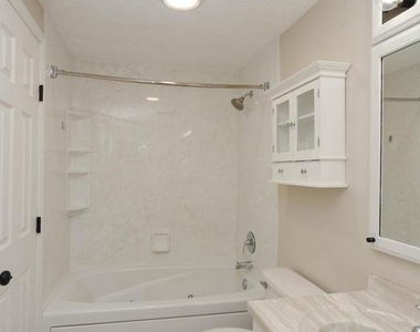 781 Willowby Run - Photo Thumbnail 15