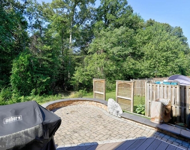 781 Willowby Run - Photo Thumbnail 25