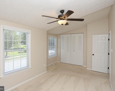 781 Willowby Run - Photo Thumbnail 19