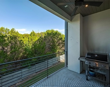 2518 Sutherland St - Photo Thumbnail 12