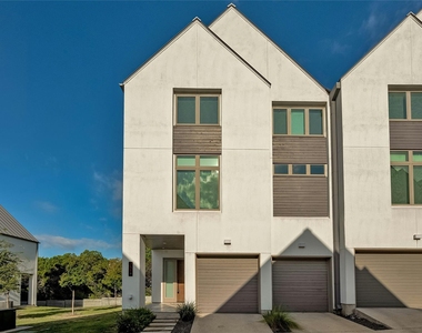 2518 Sutherland St - Photo Thumbnail 1
