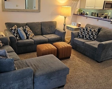3300 Sanibel Circle - Photo Thumbnail 5